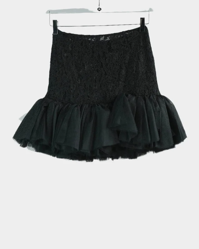 Sleeveless Dresses for Coolness -Lace and Tulle Skirt