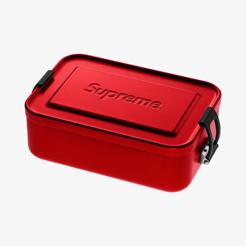 Designer cap for high-end brand appeal -Supreme x Sigg Metal Box Small Red (SS18)