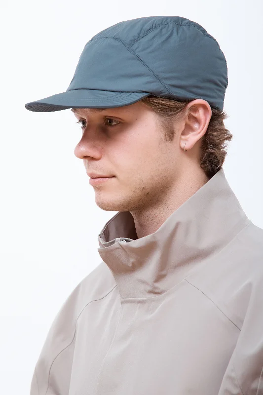 Classic cap with subtle tonal embroidery -HP Cap Grey