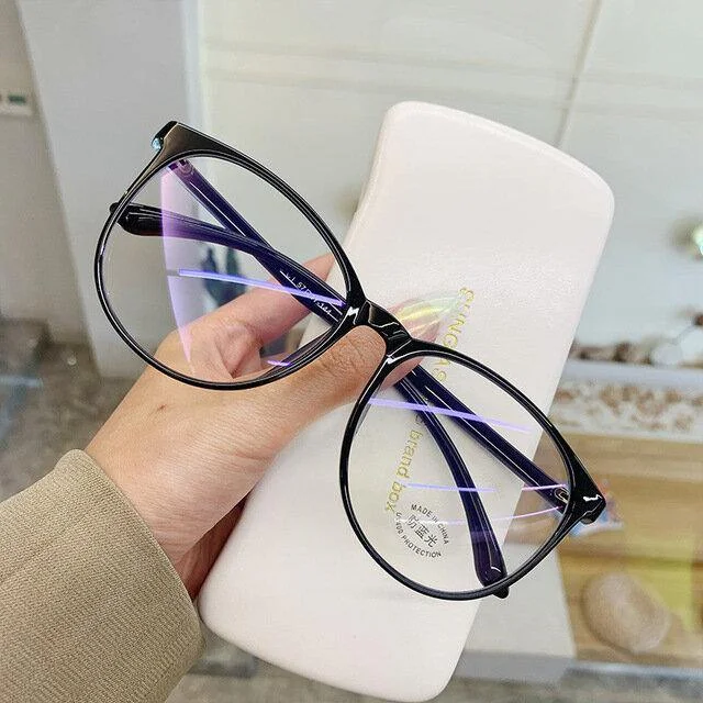 Father's Day Sunglasses for Present -Anti-Blue Light Round Glasses for Women and Men - Stylish Transparent Frames